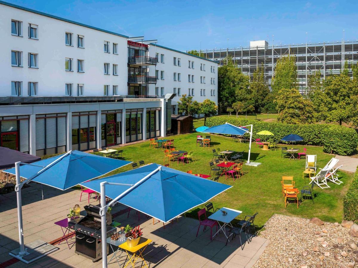 Hotel The 3*
